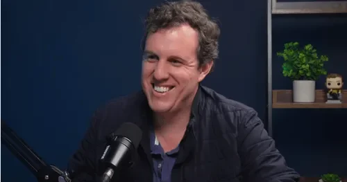 Cosmos Media - Innovación sin barreras